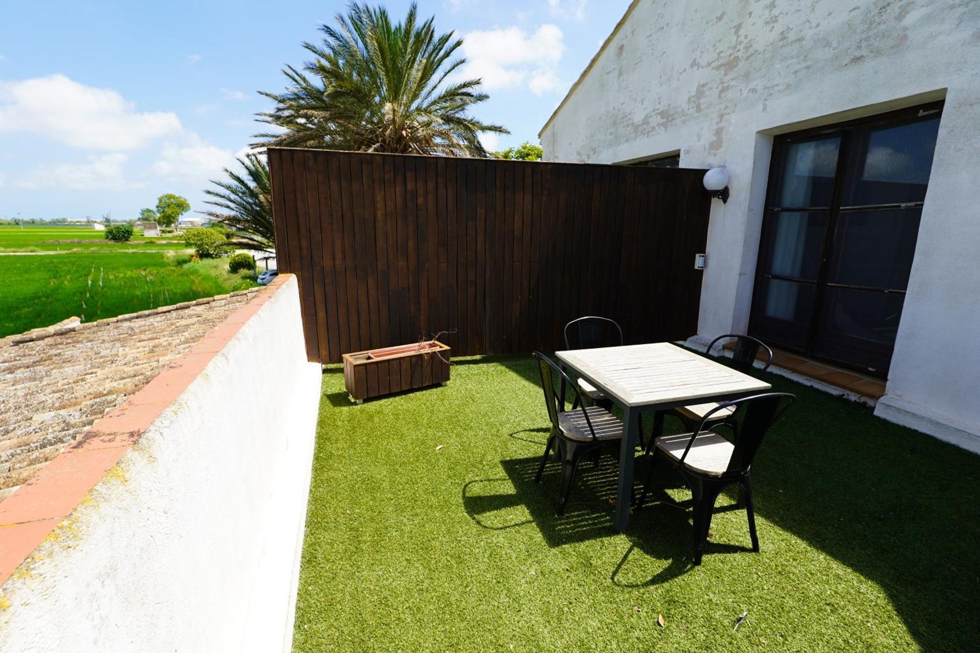 Hotel Mas Prades Deltebre Exterior photo